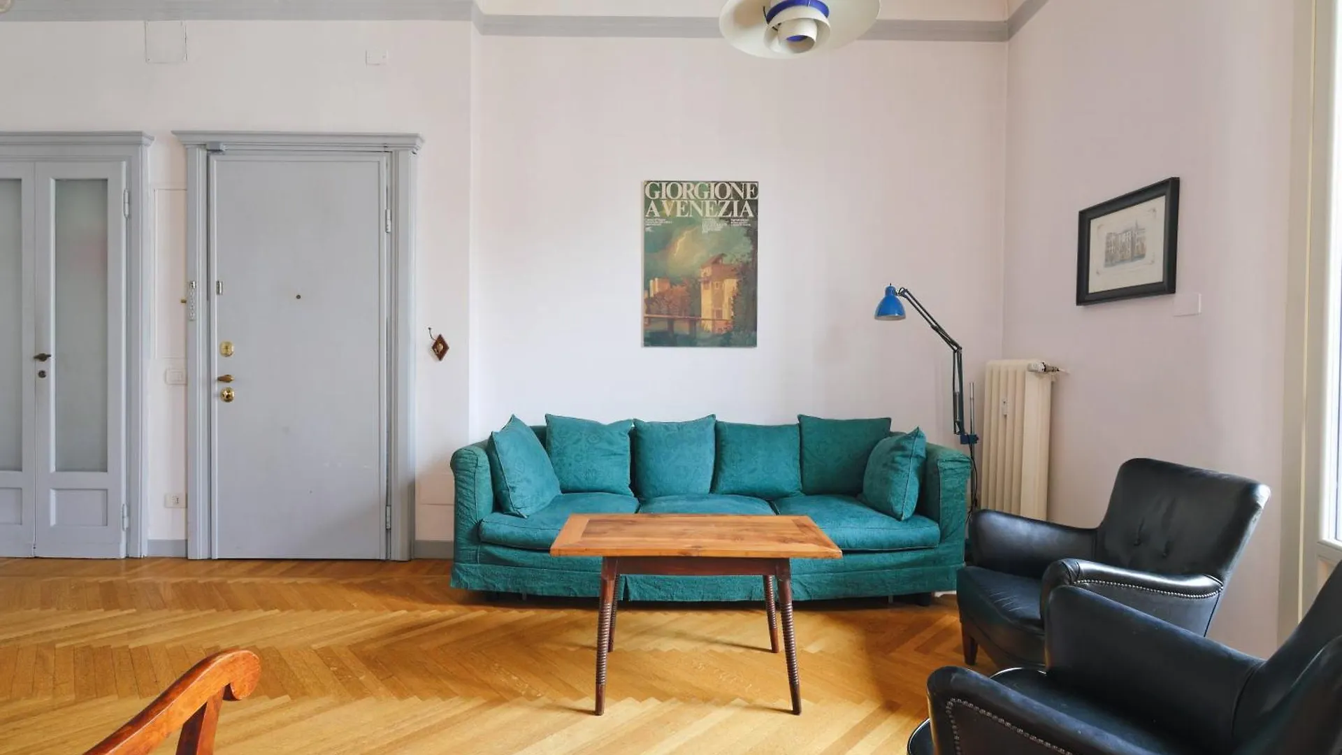 Apartament Joivy Deluxe Flat Near City Centre Mediolan